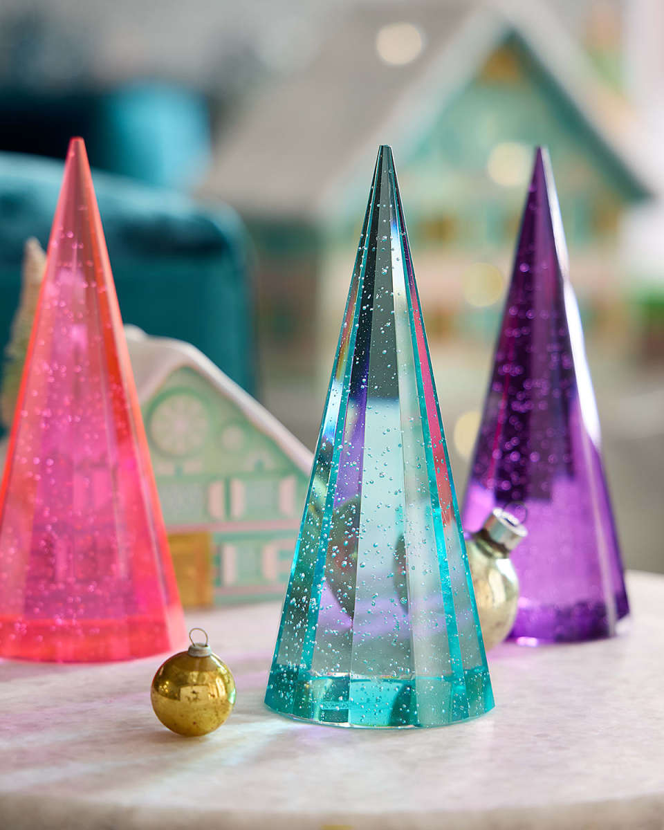 Light Green Crystal Cone Tree, 7"